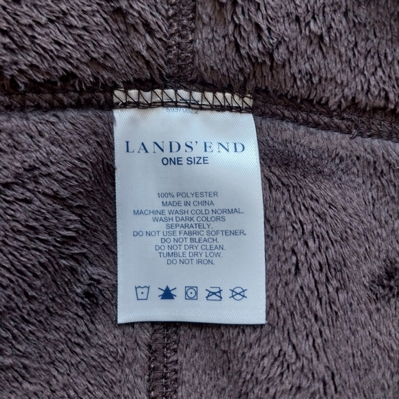 Land's End Scarf and Beanie - Picture 3 of 3